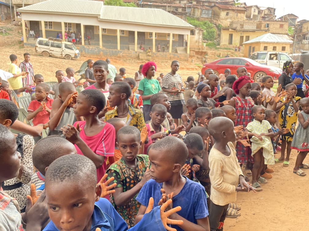 Precious Hope Crest community outreach at Aria Road, Enugu
